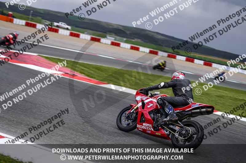 cadwell no limits trackday;cadwell park;cadwell park photographs;cadwell trackday photographs;enduro digital images;event digital images;eventdigitalimages;navarra;no limits trackdays;peter wileman photography;racing digital images;trackday digital images;trackday photos